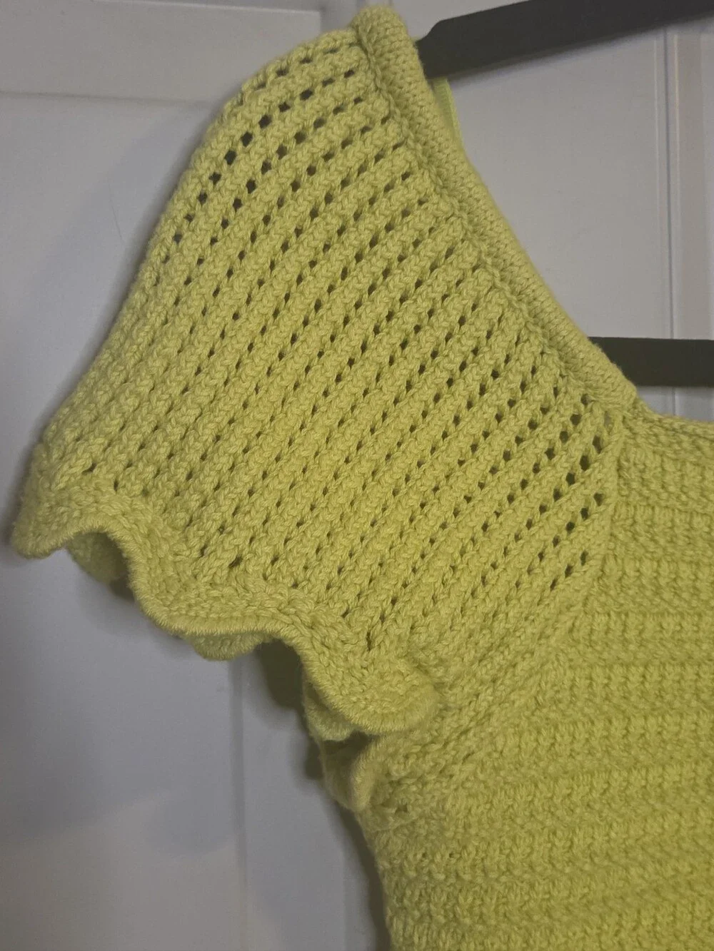 Zara - Lemon-lime Crochet Button-Front Crop Top